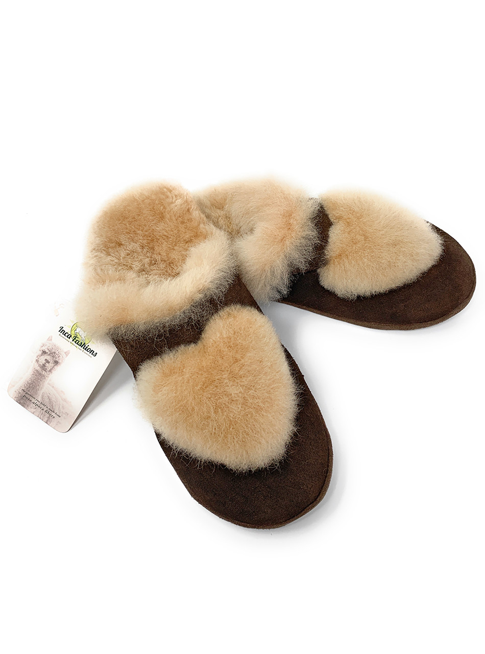 Buy Alpaca Fur Slippers, Unisex Slippers From Peru, Fur Slippers, Winter  Slippers, Fluffy Alpaca Slippers, Cozy Alpaca Slippers Online in India -  Etsy