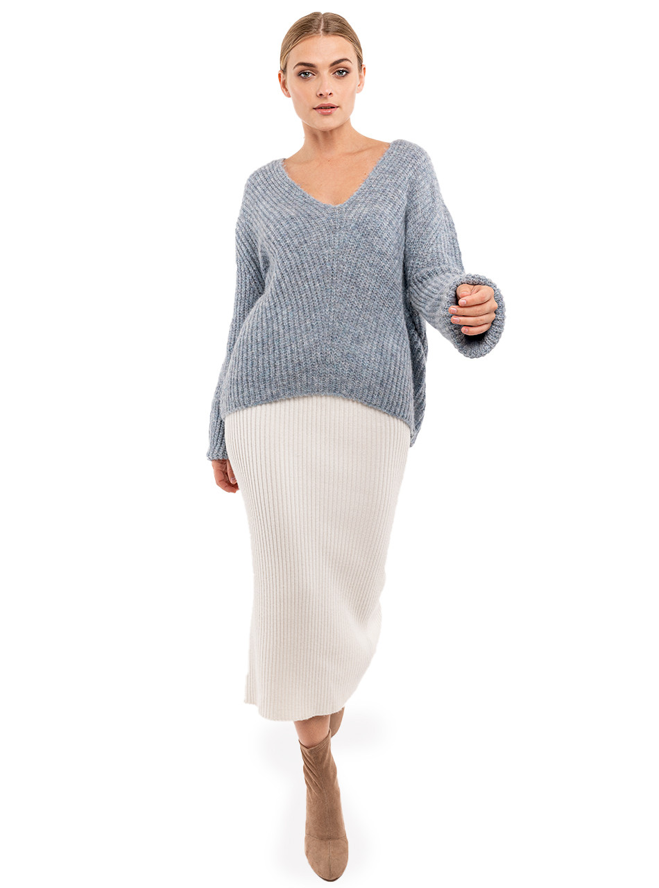 Lizette V-Neck Pullover