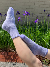 Everyday Cushion Quarter-Crew Alpaca Socks, Lilac on feet.