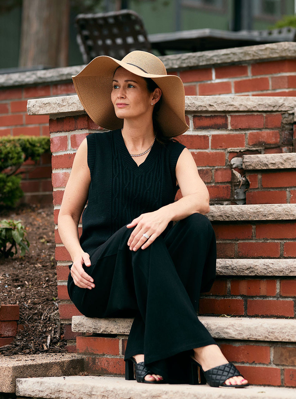 Alpaca and Tangüis Cotton Women's Sweater Vest - Outdoors
