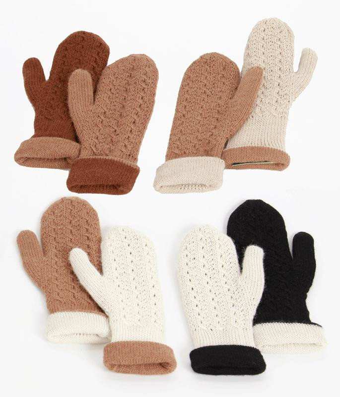 Alpaca Reversible Mittens
Natural Colors