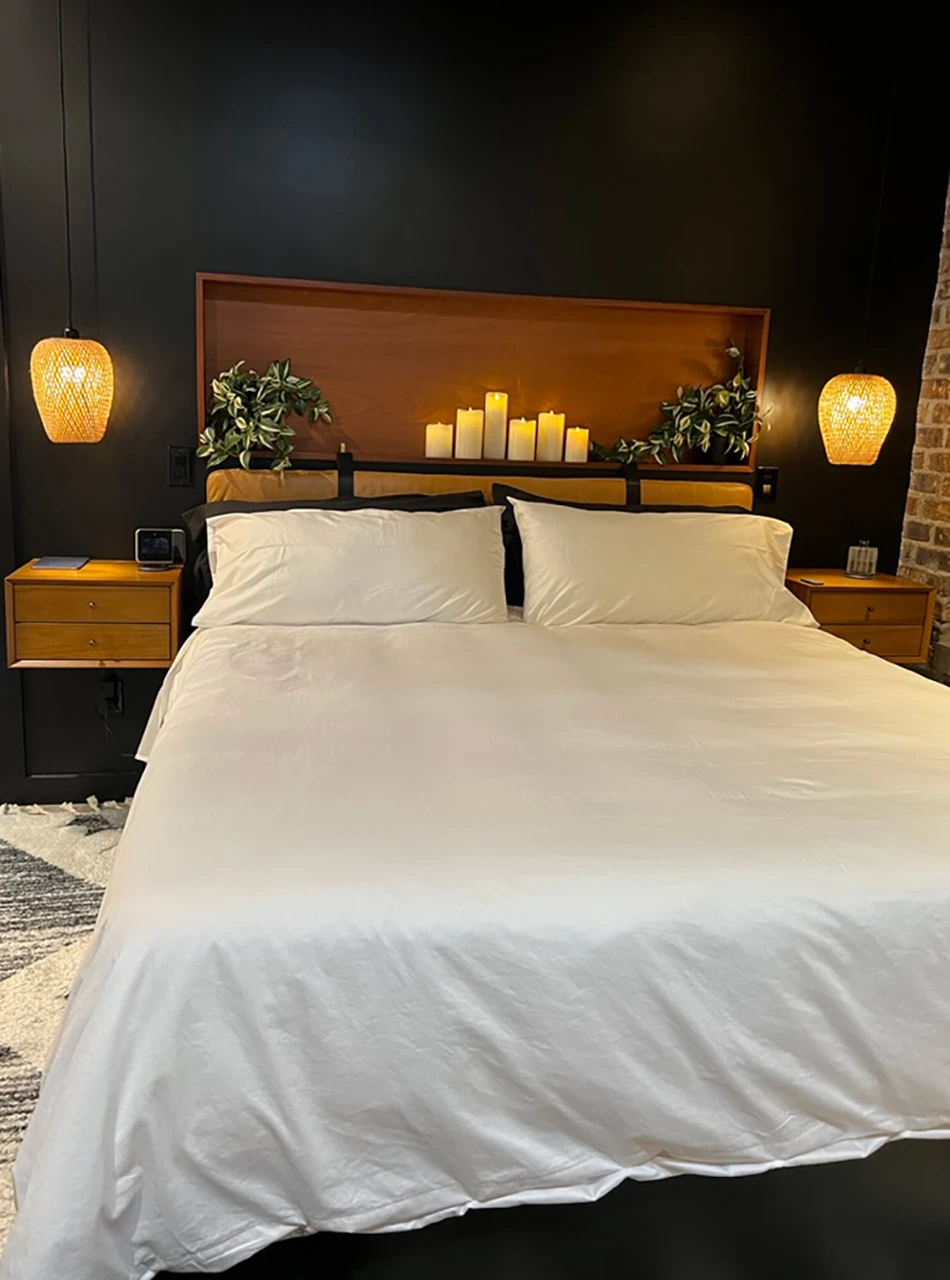 Seamless look on bed with Alpaca Duvets for Couples.