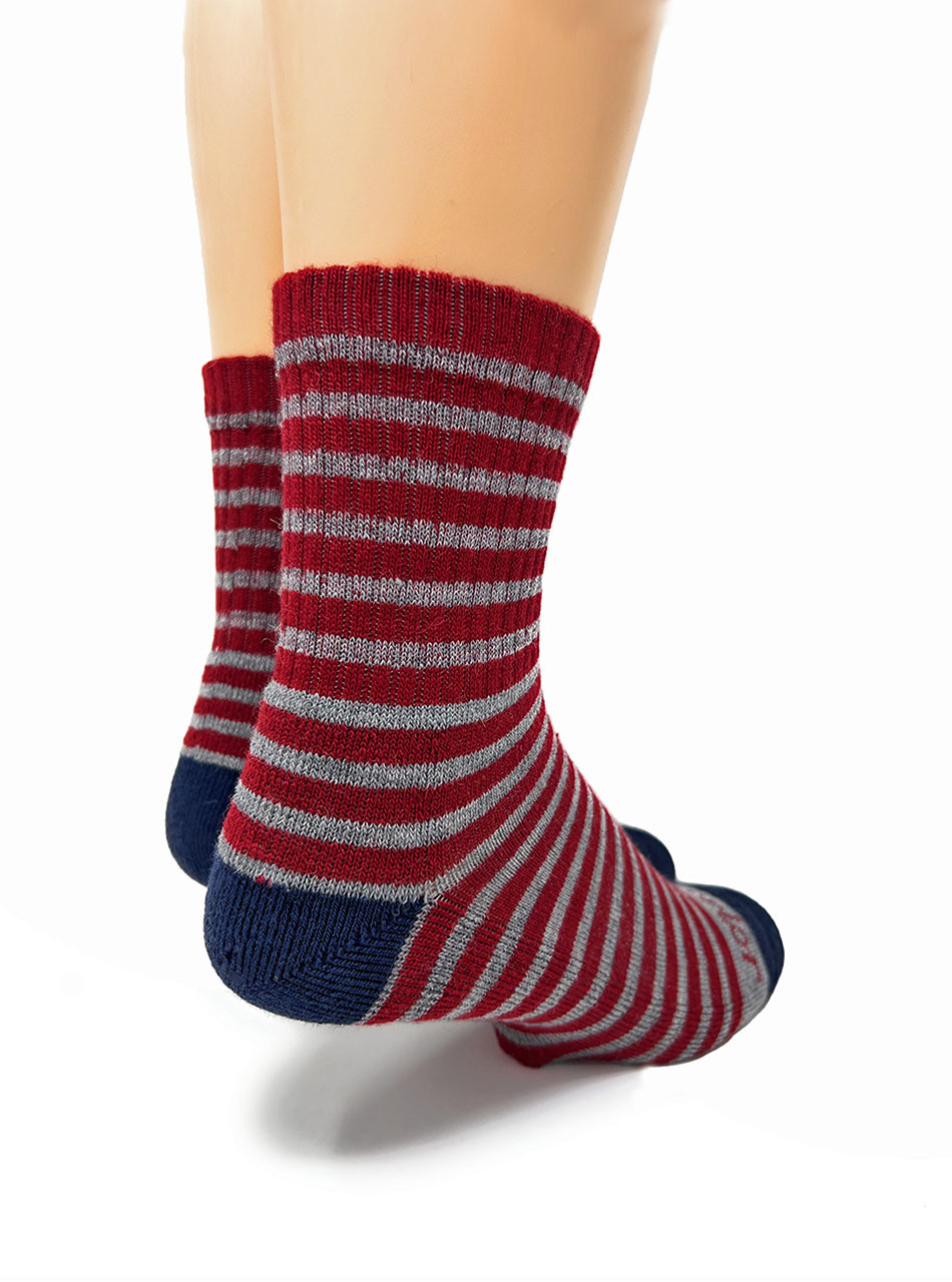 Striped Retro Quarter Crew Alpaca Socks for The Entire Family - Adult  heel view.