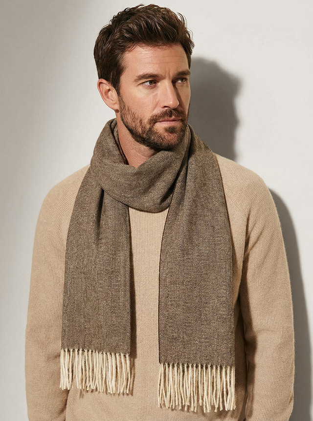 Herringbone 100% Baby Alpaca Wool Scarf - Chestnut on Model