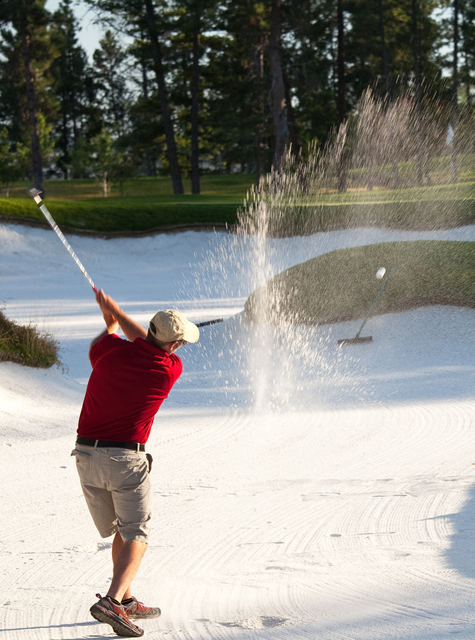 Elite Performance Alpaca Golf Socks on golfer.