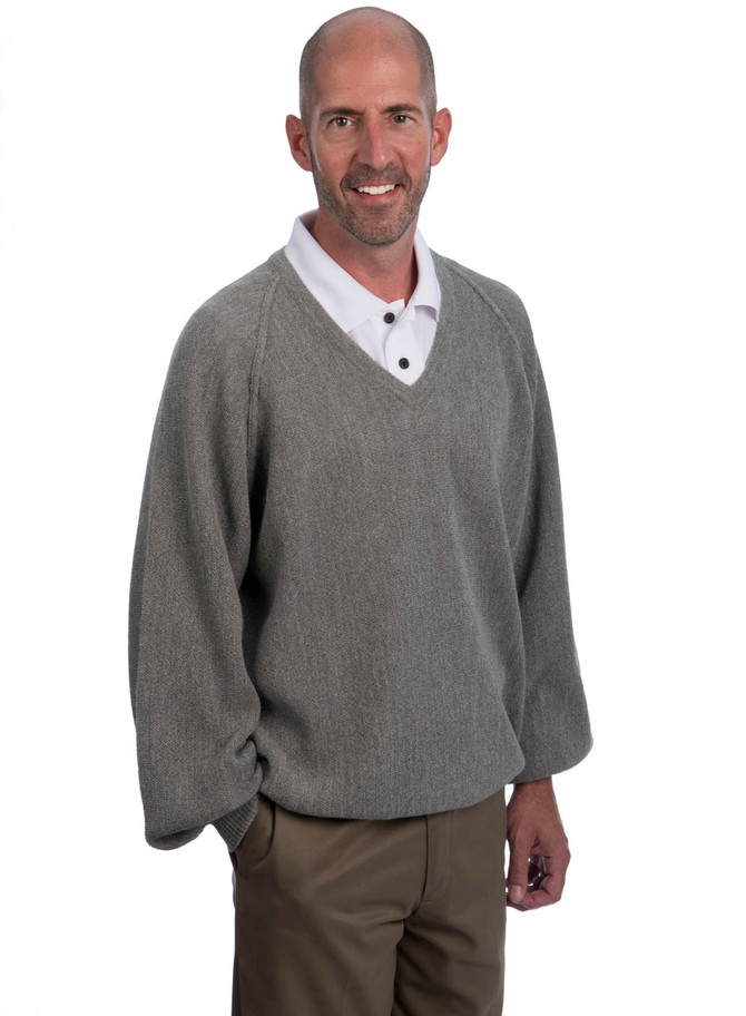 Men's Retro Pro Golf V-Neck Alpaca Sweater side view.