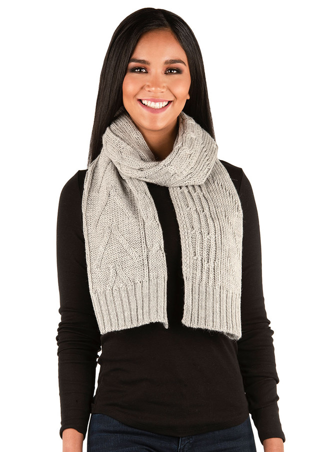 Aran Chunky Cable Baby Alpaca Scarf  - Solid Grey
On Woman.