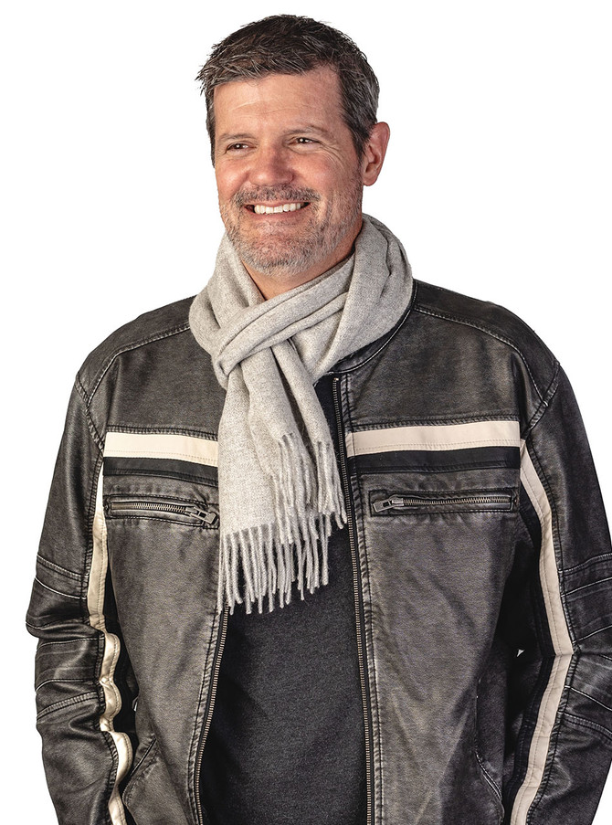 Organic 100% Baby Alpaca Eco Organic Classic Scarf
On Male Model