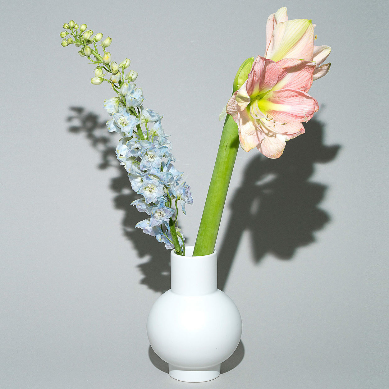 Raawii Strom Vase Small in Vaporous Grey - THE BEACH PLUM COMPANY