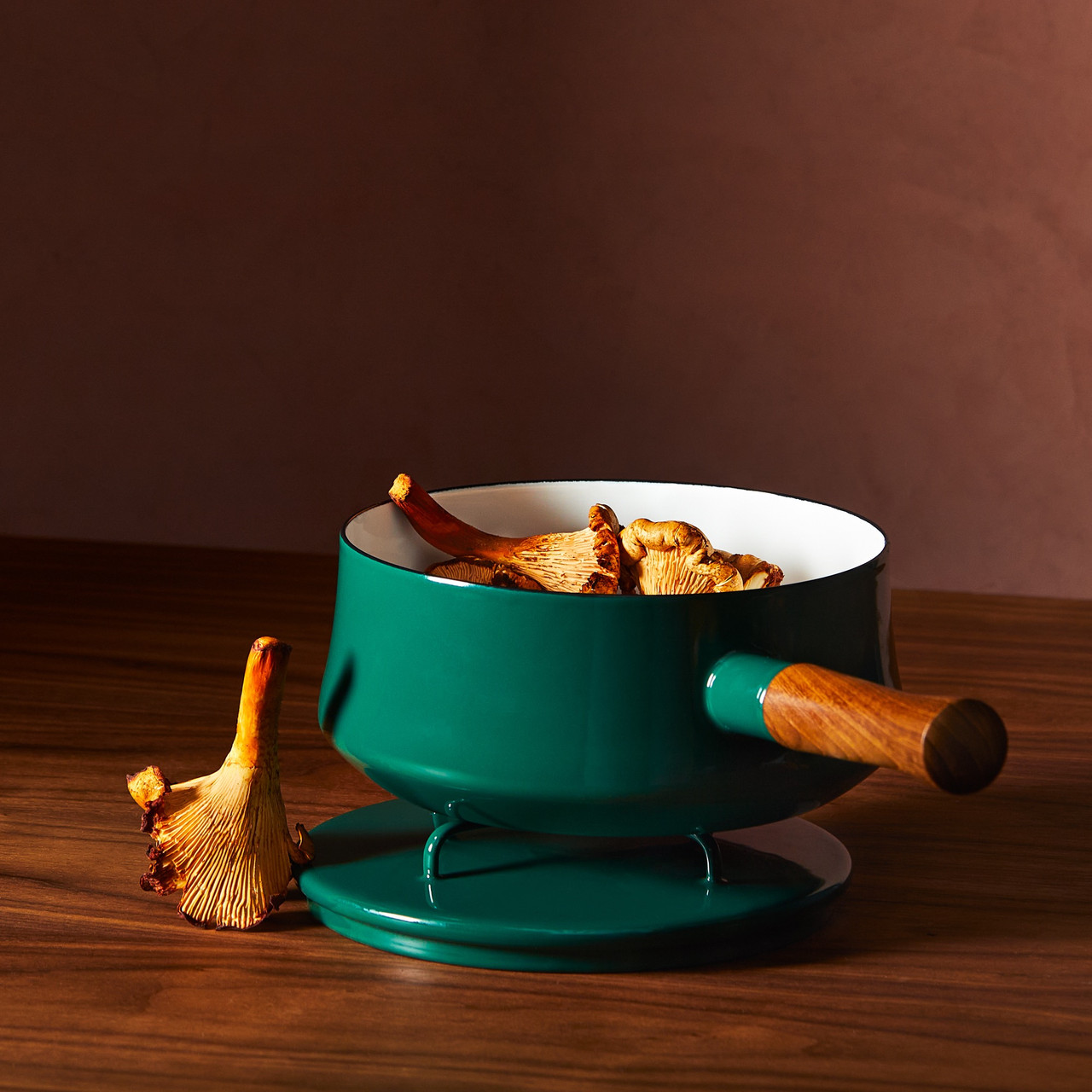 Dansk Købenstyle 2Q Saucepan in ARUGULA GREEN - THE BEACH PLUM COMPANY