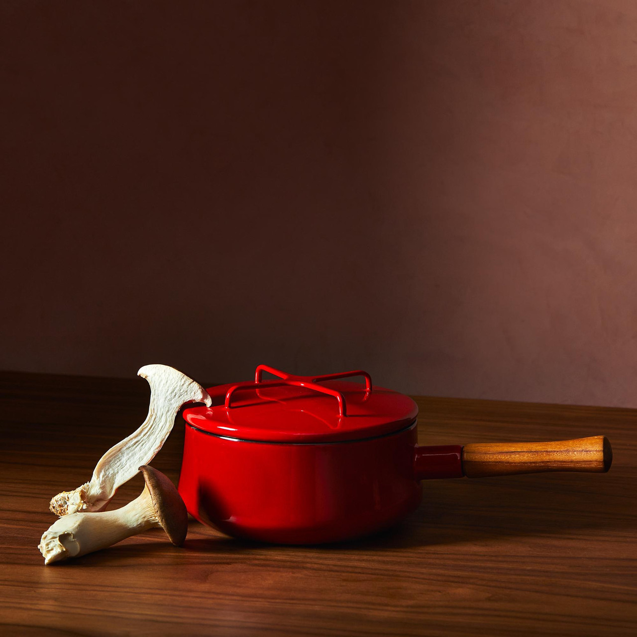Dansk Købenstyle 2Q Saucepan in CHILI RED - THE BEACH PLUM COMPANY
