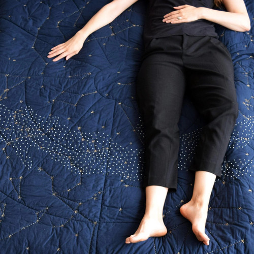 Constellation Quilt NAVY in QUEEN