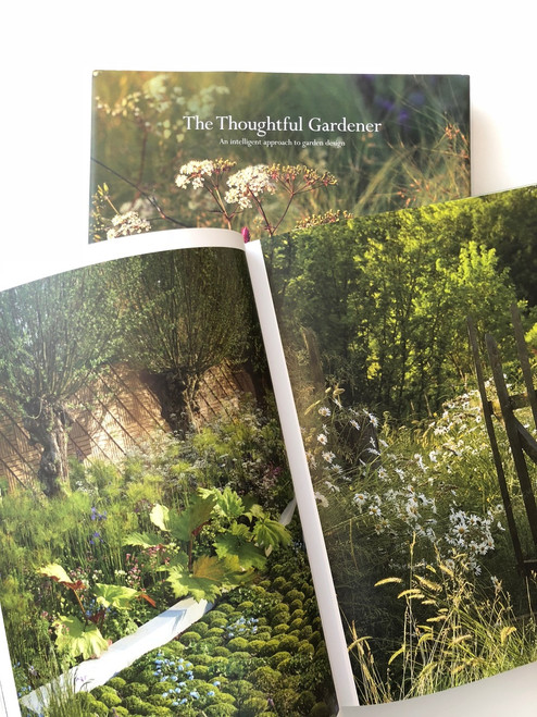  The Thoughtful Gardener: An Intelligent Approach to Garden Design 