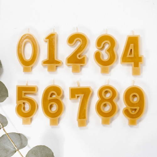 Handmade in the UK Beeswax Number Candle (0-9) Handmade in the UK Beeswax Number Candle (0-9)