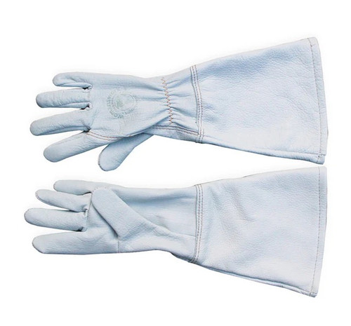 Leather Goat Skin Glove in Gauntletin size MEDIUM