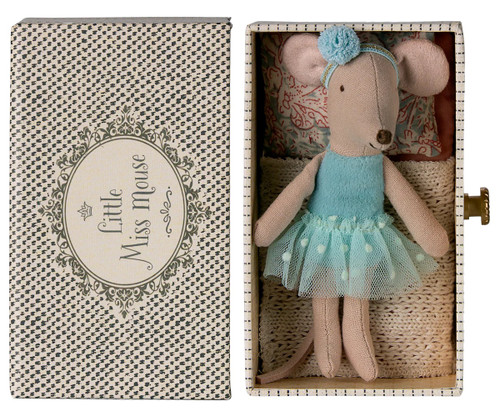 Dance Mouse, Little Sister in Daybed