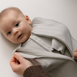 Organic Cotton/Merino Fitted Zip Swaddle - Pebble Marl