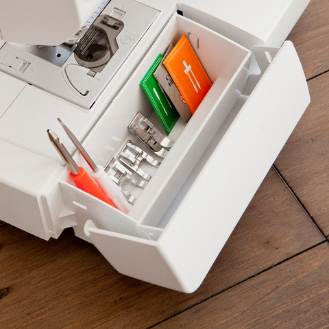 Brother RXR3340 Computerized Sewing Machine Home Fabrics Ltd.