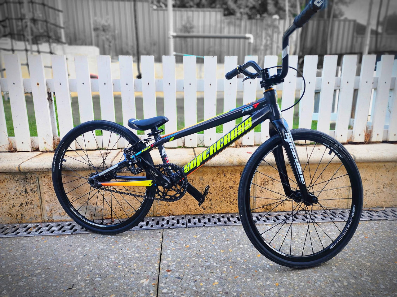 【60％OFF】 Bike Complete RS7 Supercross - Acebmx.com & Americancycle.com 自転車本体