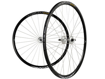 vuelta track wheelset