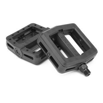CINEMA TILT + PEDALS BLACK