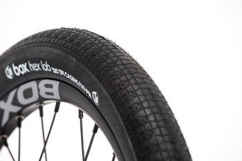 Box One Folding Tire