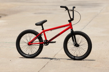 United Supreme 20.75 Bike