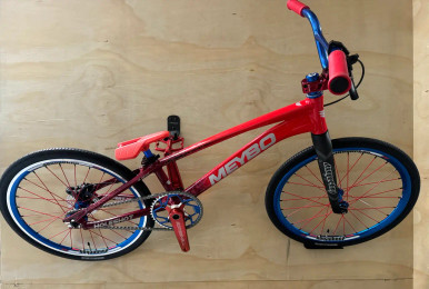 expertmeybo_bluered__57168.
