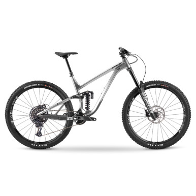 2022_FUJI_RAKAN_11_LT_POLISHED