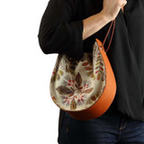 Cinch in Sacred Circle