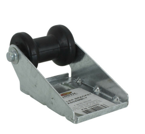 C.E. Smith 4" Spool Roller Bracket Assembly 10400G