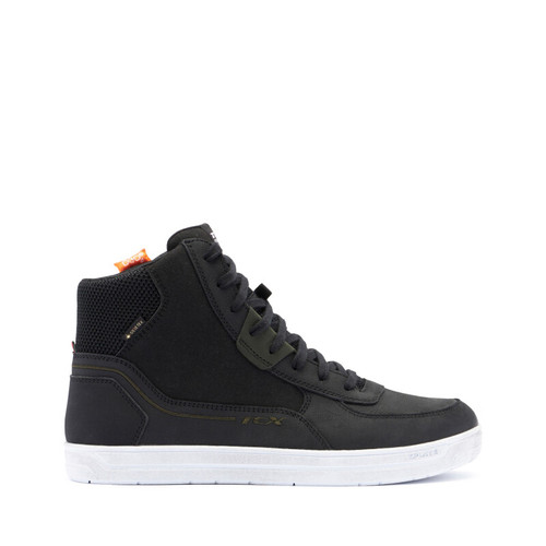 TCX Mood 2 Gore-Tex Shoe Black/White/Green Size - 40 EU