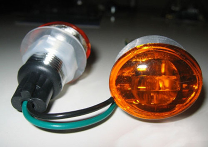 K&S Marker Lights Flat Oval Mini(S/F) Amber 25-8280