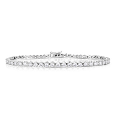 Graduating Diamond Tennis Bracelet - URBAETIS Fine Jewelry