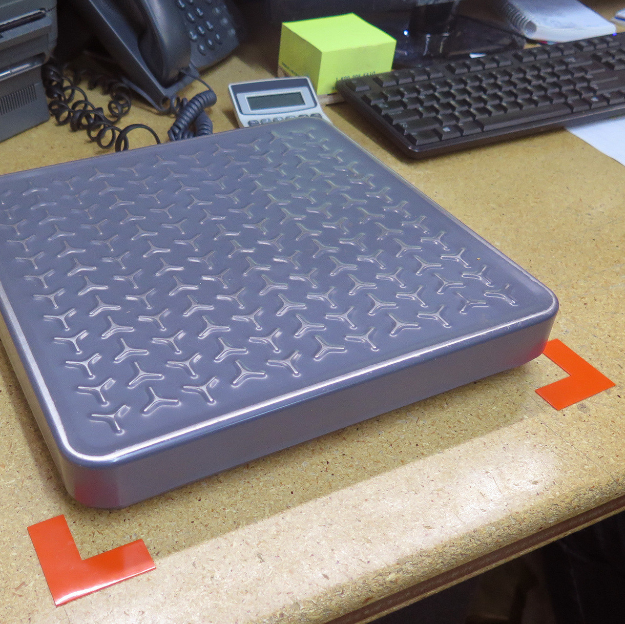 SafetyTac® Mini Corners (100 Pack)