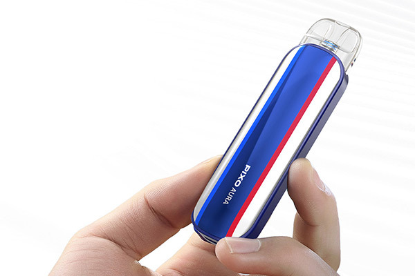 Aspire Pixo Aura vape kit shown in hand