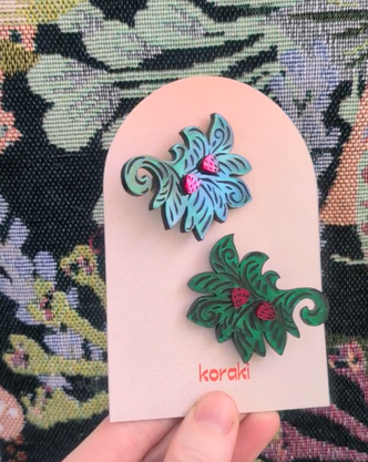 Strawberry Thicket Hair Clips Strawberry Thicket Hair Clips