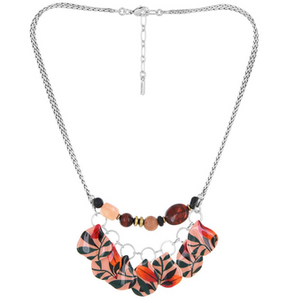 Amazone Necklace 02104