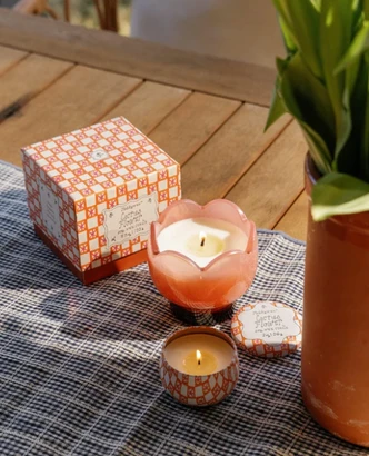 Tulip Glass Candle 5.5oz -Cactus Flower