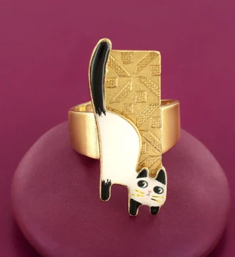 Fluffy Ring 06411