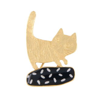 Fluffy Brooch 06208