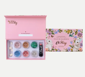 Oh Flossy + Fleur Harris Deluxe Makeup Set