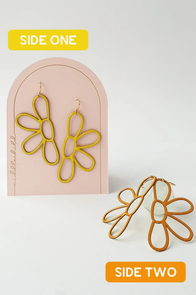 Dandy Line Earrings
