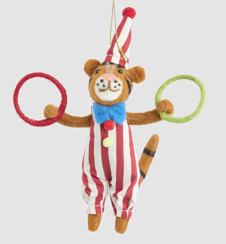Ring King Lion Decoration