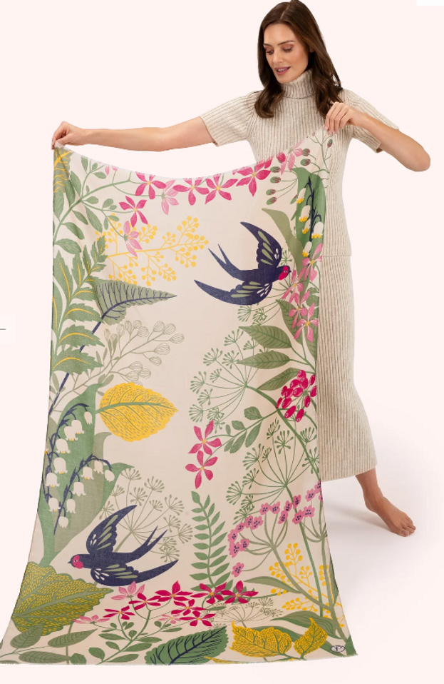 Print Scarf Swooping Swallows PRI198