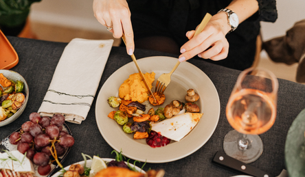 Healthy Bites, Perfect Sips: Wine Meets Healthy Meals