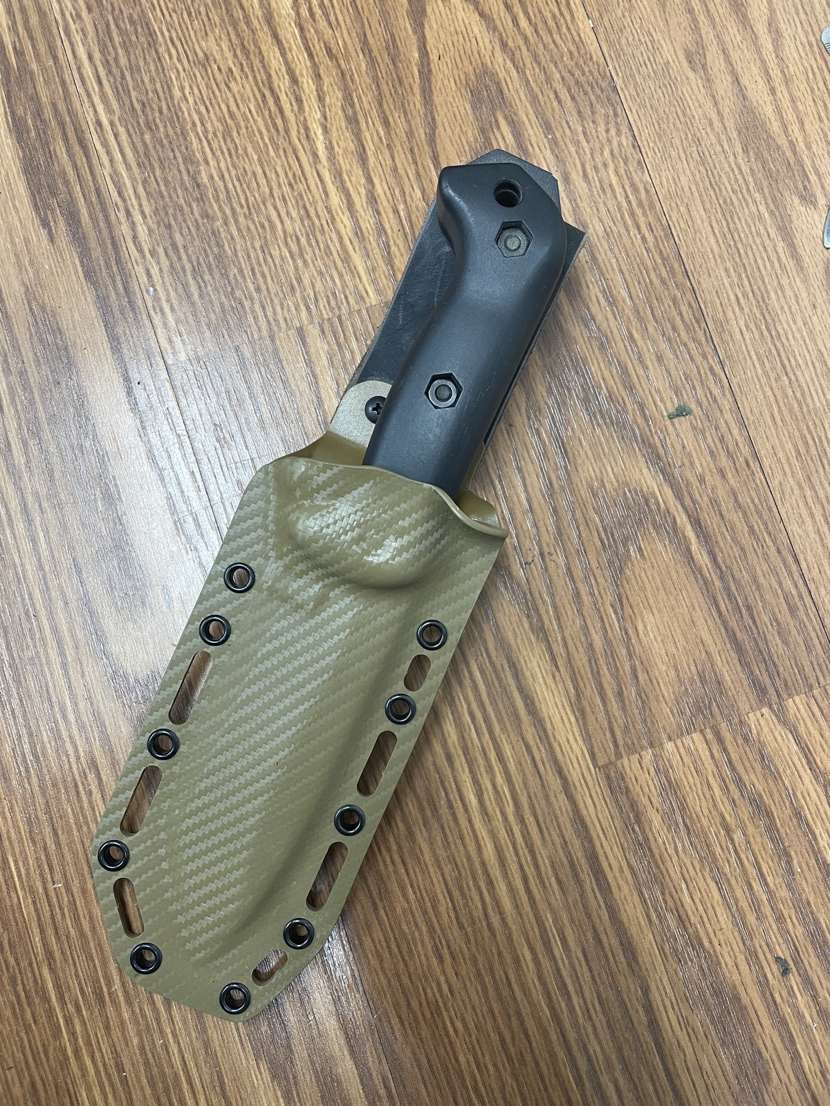 Quality Handmade Kydex Sheath | Grizzly Outdoors