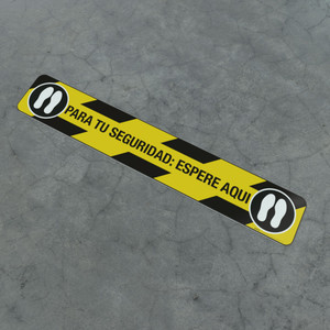 Para Tu Seguridad: Espere Aqui feet - Social Distancing Strip