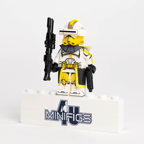 Deluxe Commander Bly 