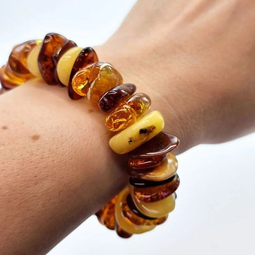 amber bracelet 